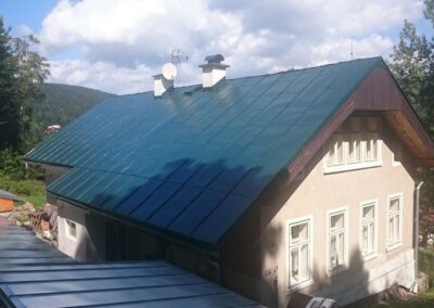 Čištění, nátěry a renovace střech Hradec Králové a celá ČR
